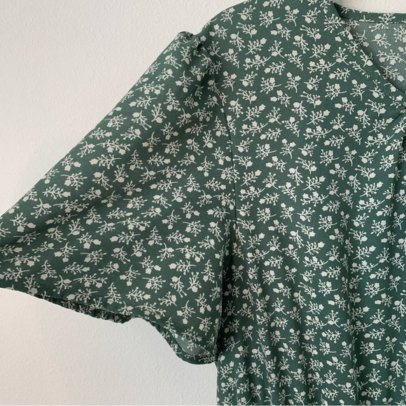 PRETTYGARDEN Maxi Dress Womens XL Flutter Sleeve Smocked Tiered Boho Floral - Picture 5 of 14